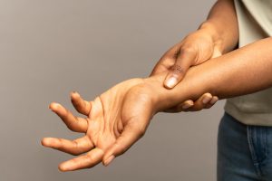 پیچ خوردگی مچ دست