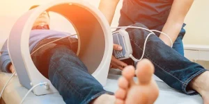 کاهش درد مفاصل با مگنت تراپی